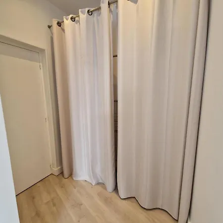 Confort Pour 4 Pers. Proche Plage/commerces - - Fr-1-706-1